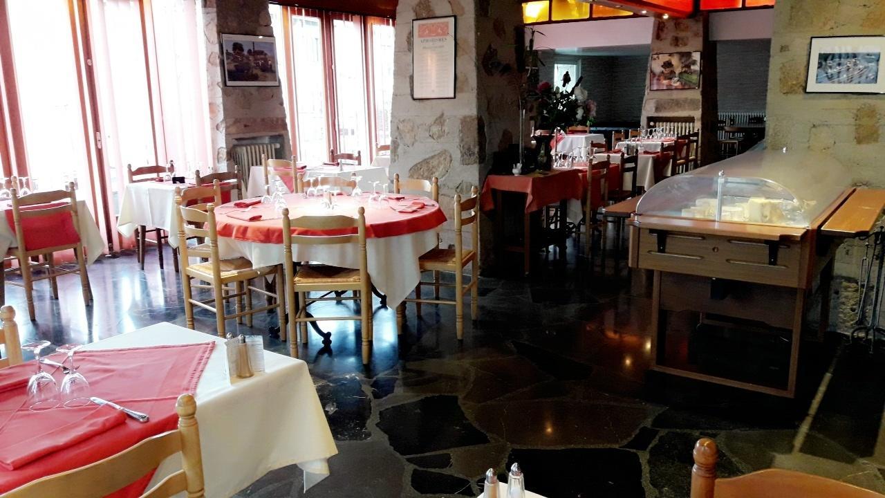 Hotel Le Chalet Sembadel エクステリア 写真